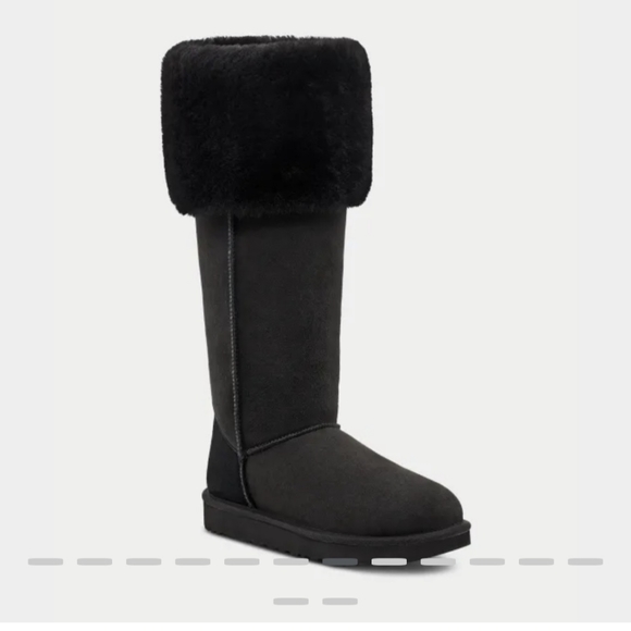 UGG Shoes - Ugg Bailey boots sz 7